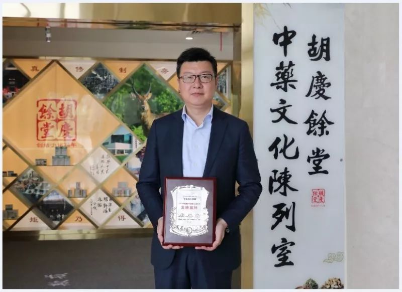 1528700154687715vSQJ.jpg 1_副本.jpg